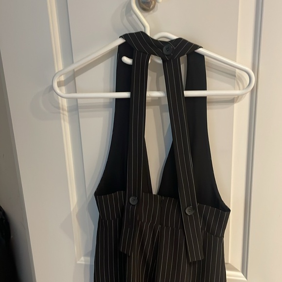 Endless Rose - Pin stripe black jumper - Picture 3 of 4